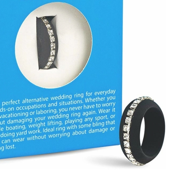 Jewelry - 🌟Silicone band with stones sz 5